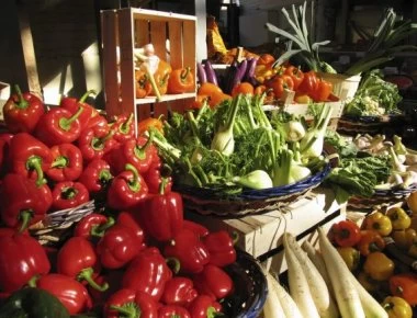 Η λίστα με τα πιο μολυσμένα φρούτα και λαχανικά για το 2019